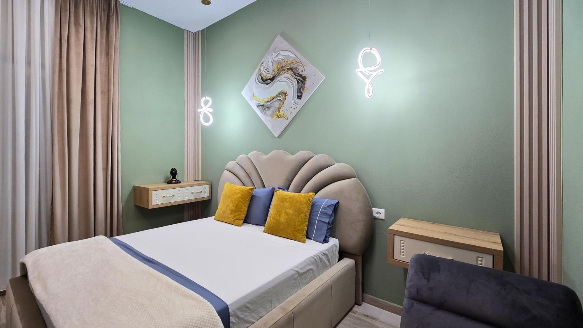 City Center Rooms And Apartments Durrës Esterno foto