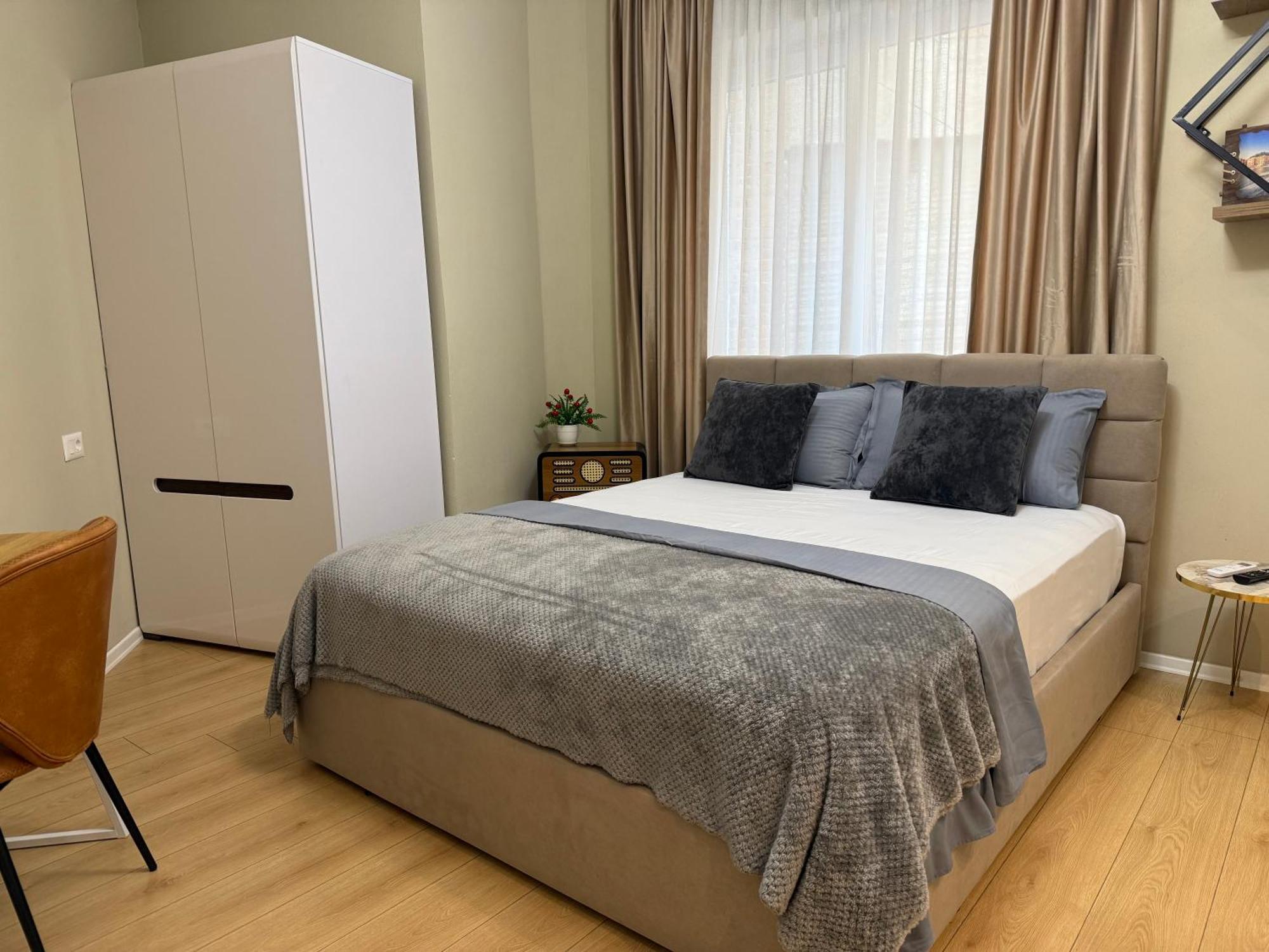 City Center Rooms And Apartments Durrës Esterno foto